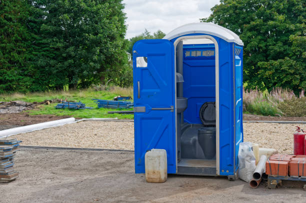Types of Portable Toilets We Offer in Oak Grove, AL